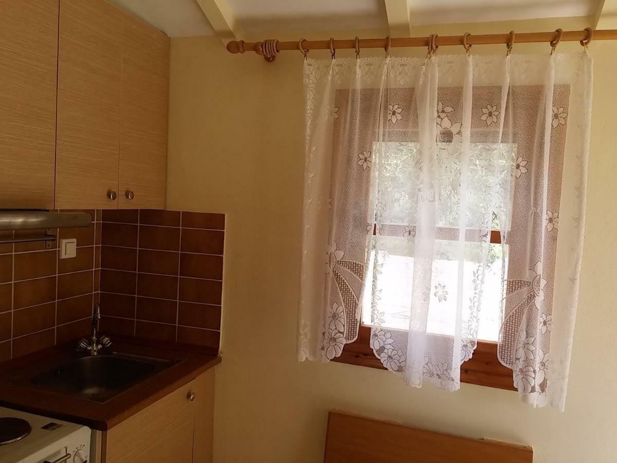 Katerina Rooms Sivota  Luaran gambar